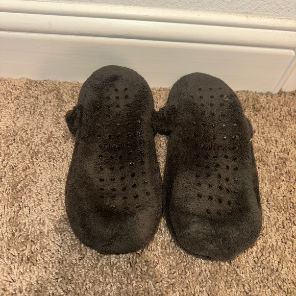 Hello Kitty Slippers / Slipper Socks - Picture 2 of 2